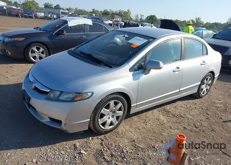 2011 Honda Civic Lx z USA, uszkodzony, nr VIN 19XFA1F56BE028959